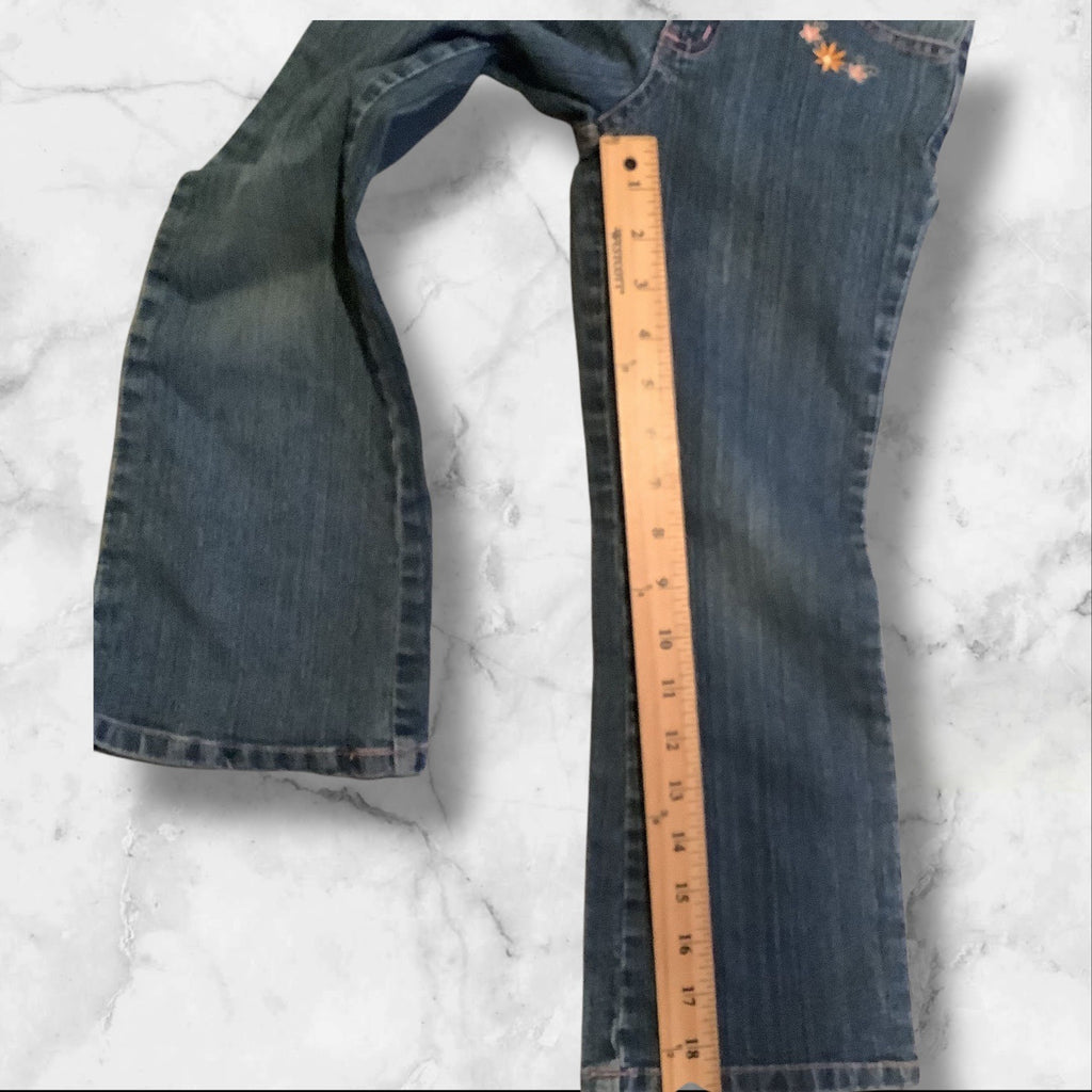 Got 2B Real Girls Size 5/6 Flare Jeans With Floral Embroidery