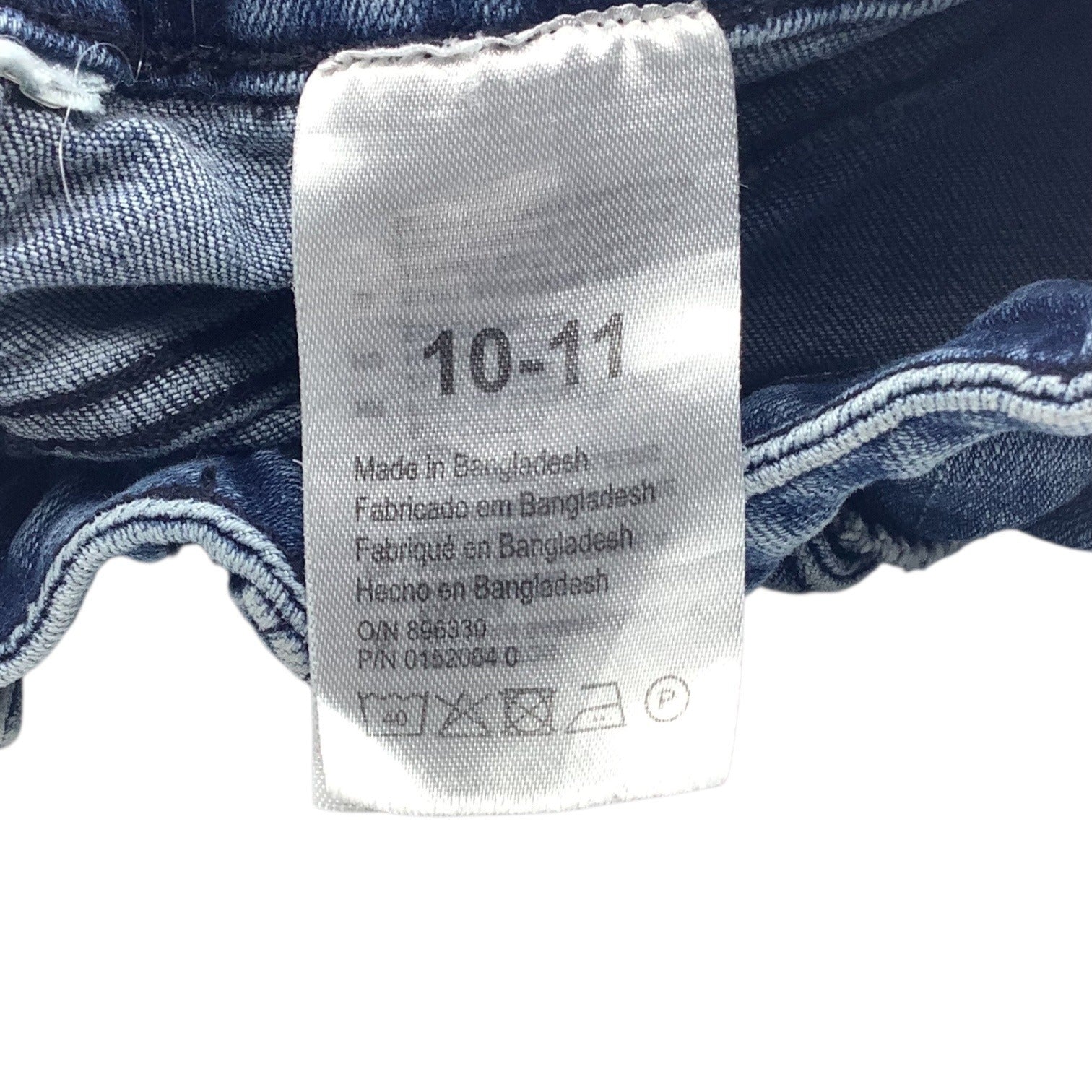 Girls Denim Skirt Blue Size 10-11 Elastic Waist With Button Closure & Pockets