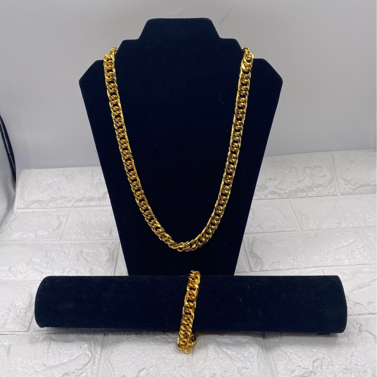 Bulky Cuban Chain Necklace Bracelet Gold Tone Unisex Jewelry Set Fashion