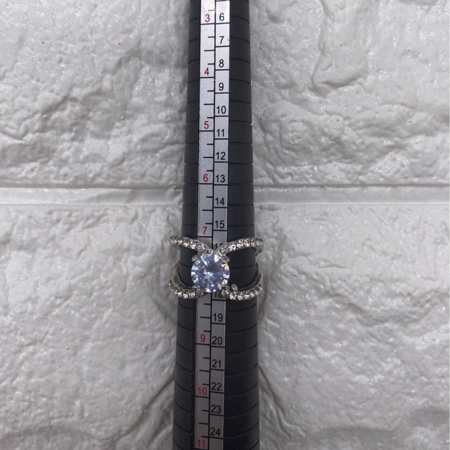 Silver Plated CZ Fashion Ring For Women Size 7 Elegant White Crystal Band