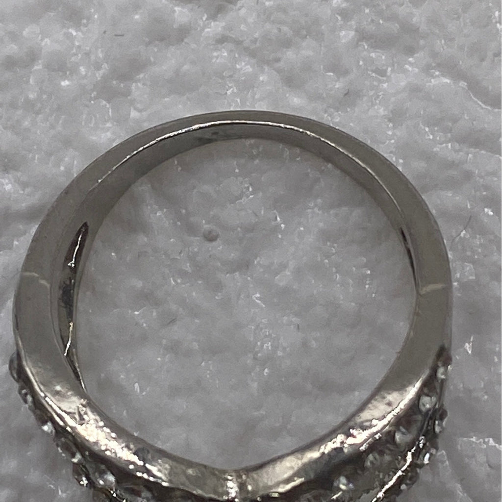 Silver Plated CZ Fashion Ring For Women Size 7 Elegant White Crystal Band