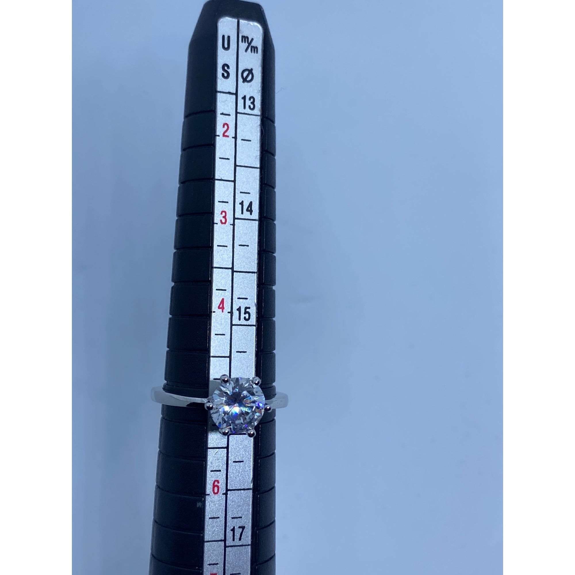 18k White Gold Plated CZ Womens 2.35ct Round Solitaire Engagement Ring Size 5