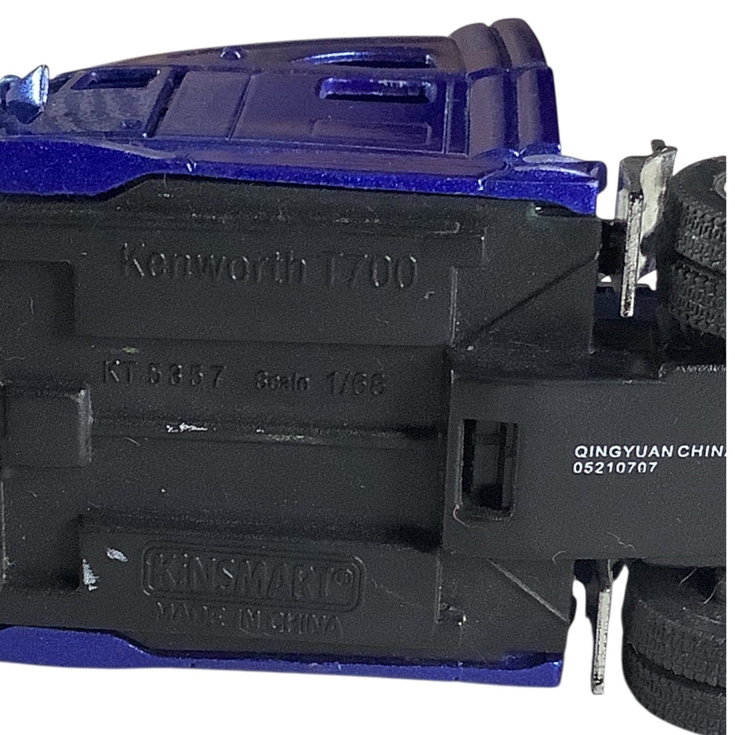 Kenworth T700 1:68 Scale Kinsmart Blue Diecast Model Truck Opening Doors Toy