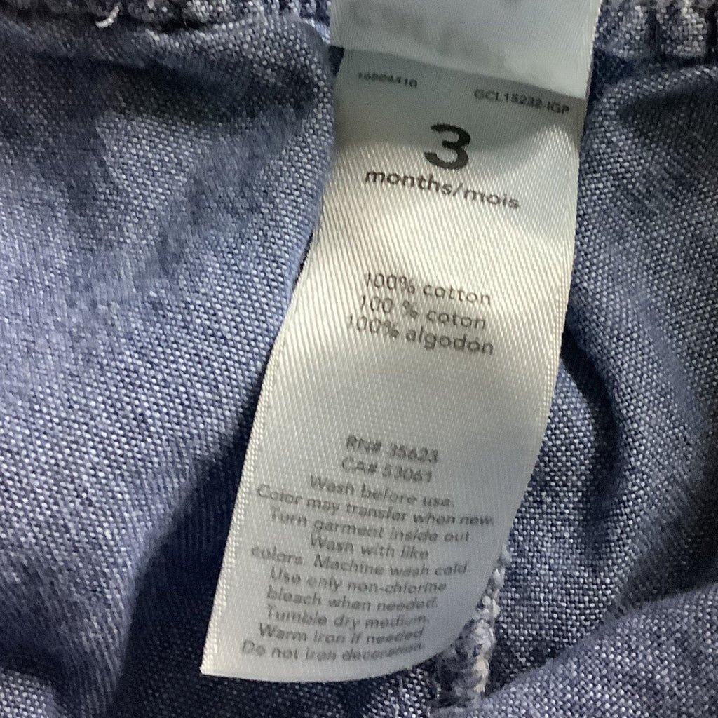 Carters Lot Of 4 Baby Girl Mix Clothing Bundle Size Newborn & 3 Months Cotton