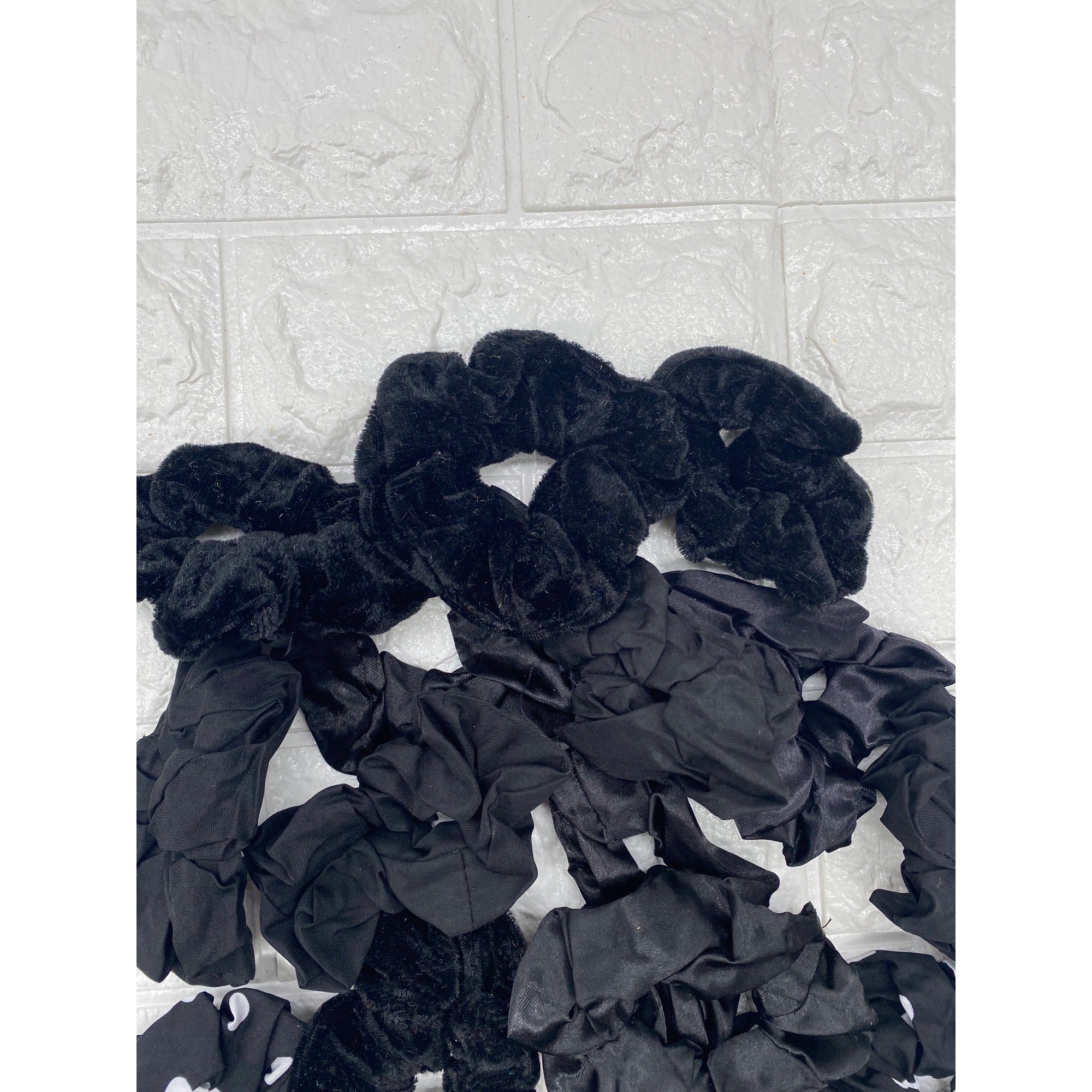 16pc Hair Scrunchies Velvet & Silk Polka Dot Hair Ties Elastic Ponytail Holders