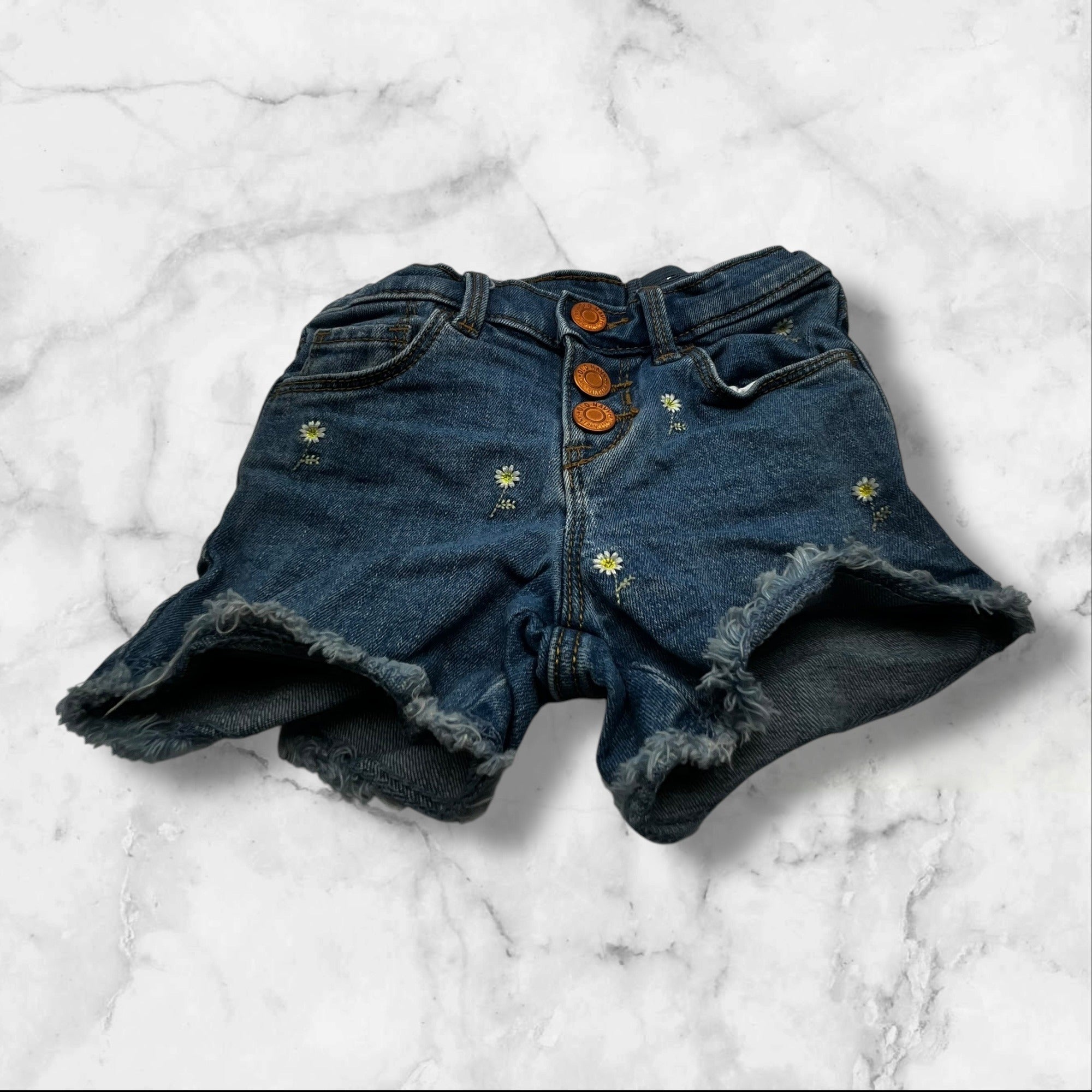 Old Navy Toddler Girls 4T Adjustable Denim Daisy-Embroidered Frayed Hem Shorts