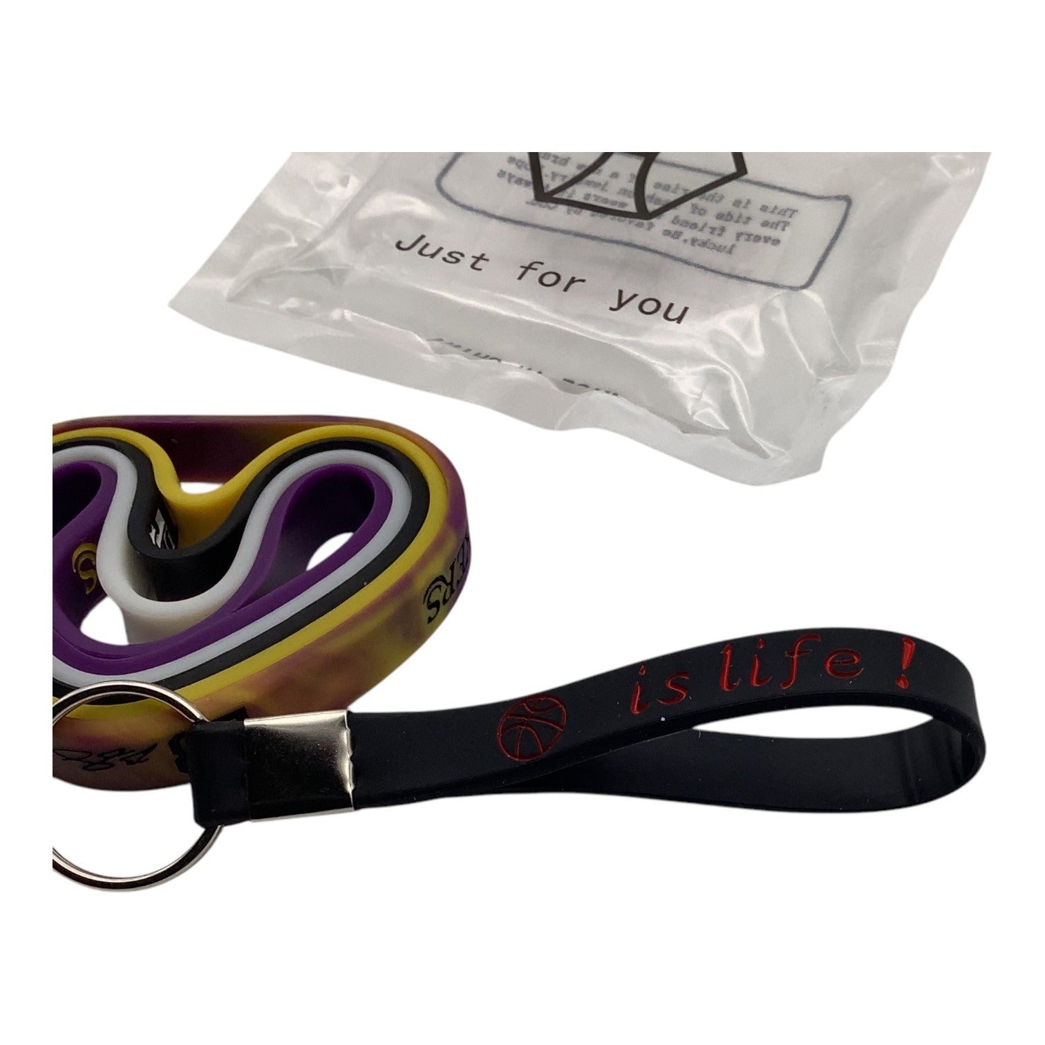 Adjustable Silicone Lakers 23 LeBron James Wristband & Keychain Set