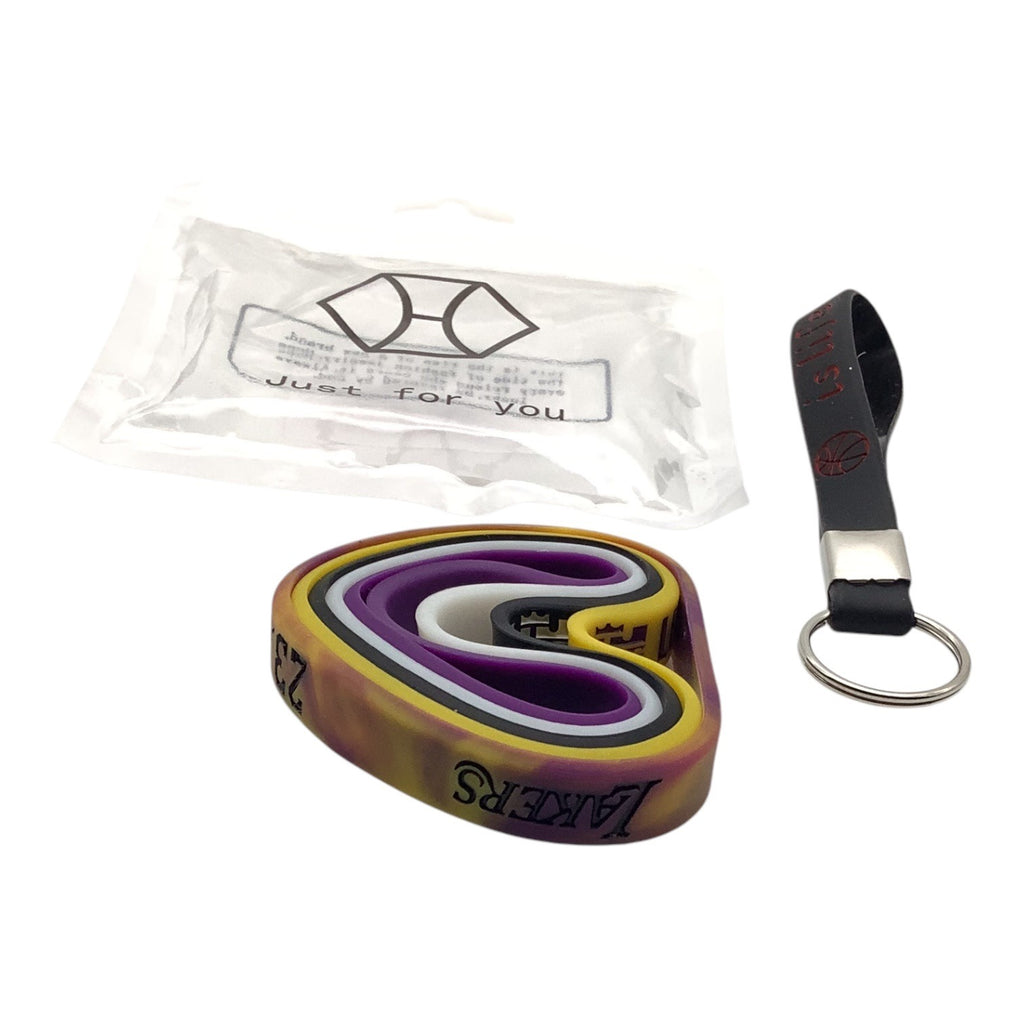 Adjustable Silicone Lakers 23 LeBron James Wristband & Keychain Set