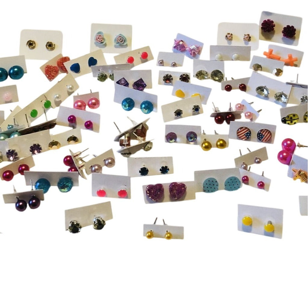 Women's Random Fashion Stud Earrings Lot of 50 Pairs Mixed Styles Colors Girls