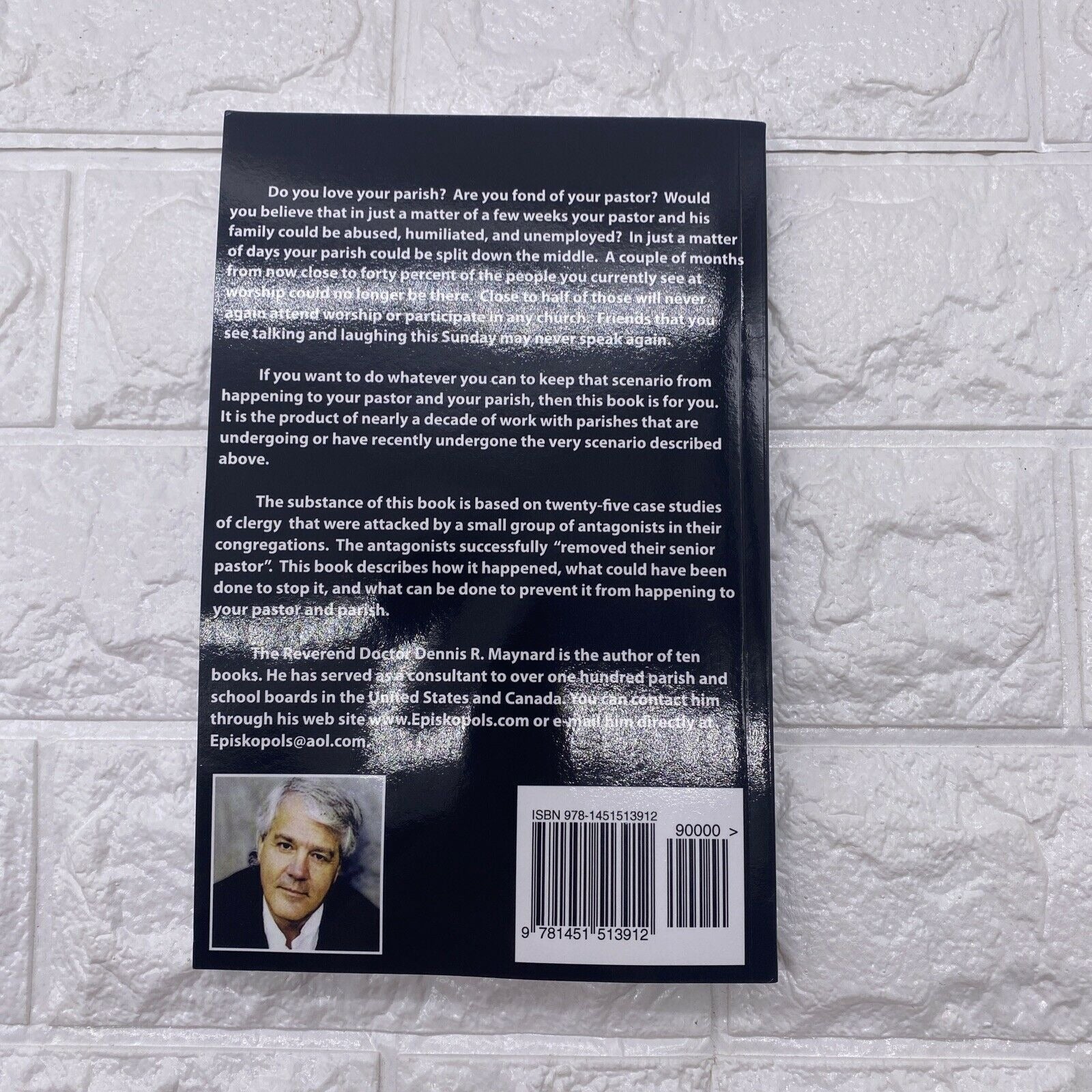 When Sheep Attack By Dennis R. Maynard Paperback 2010 Clergy Leadership Guide