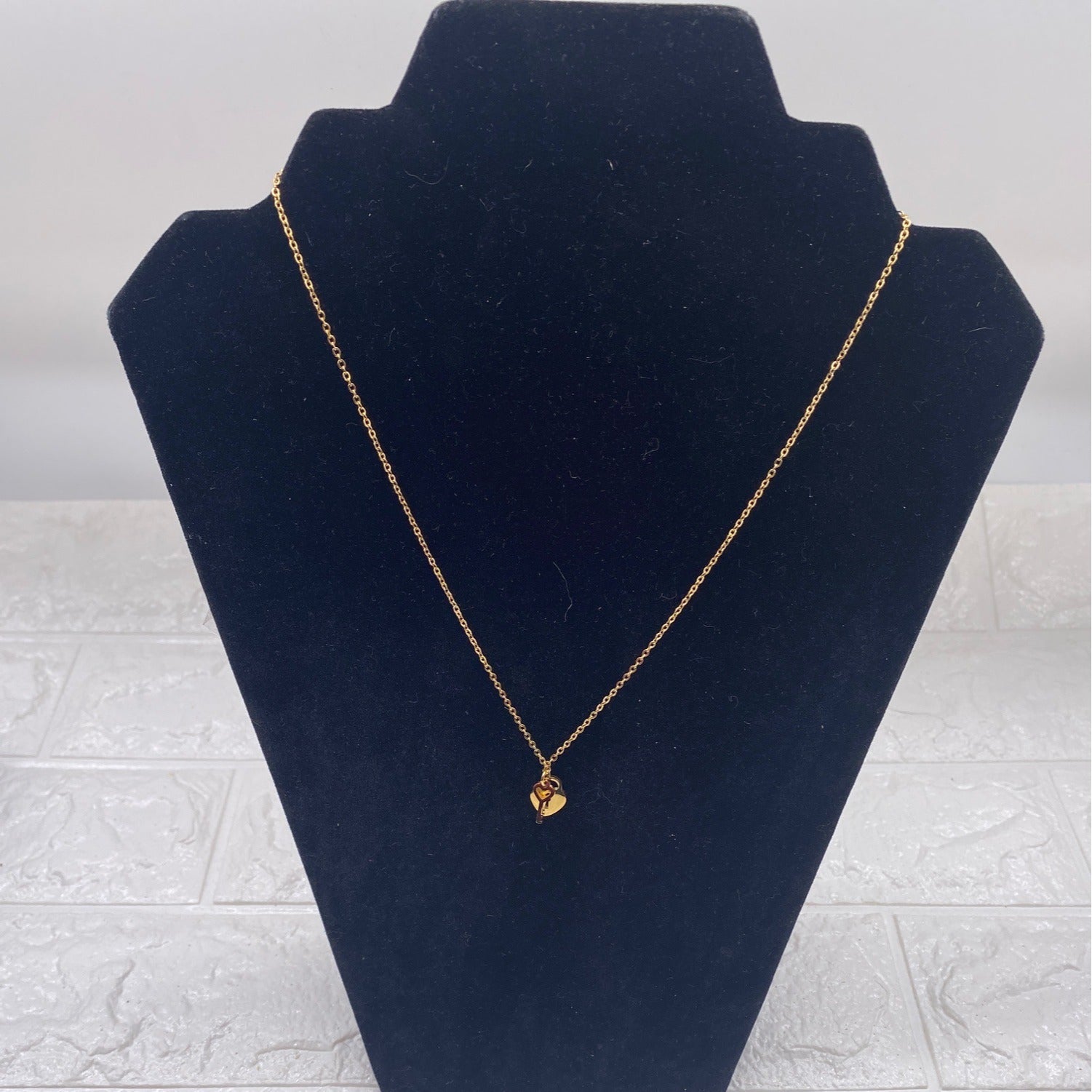 Mini Heart & Lock Chain Necklace Gold Tone Titanium Steel Adjustable