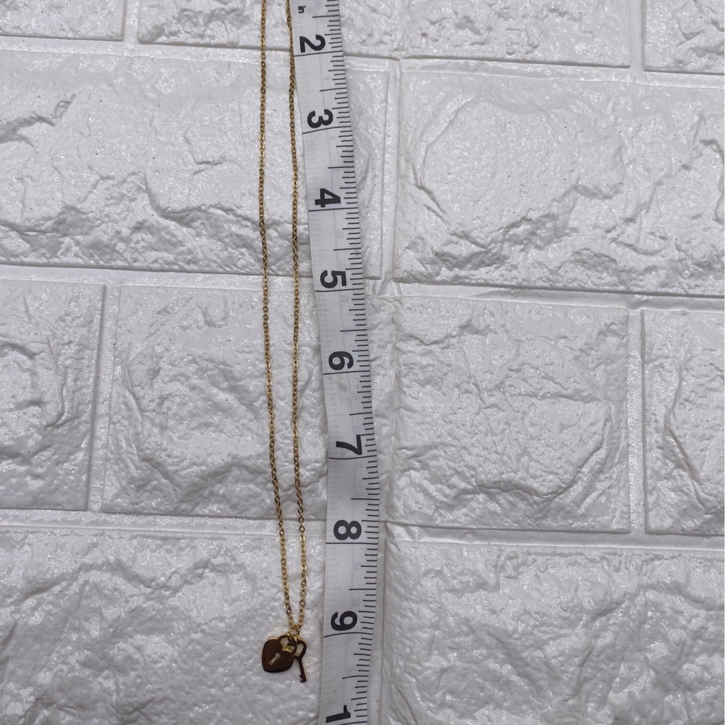 Mini Heart & Lock Chain Necklace Gold Tone Titanium Steel Adjustable