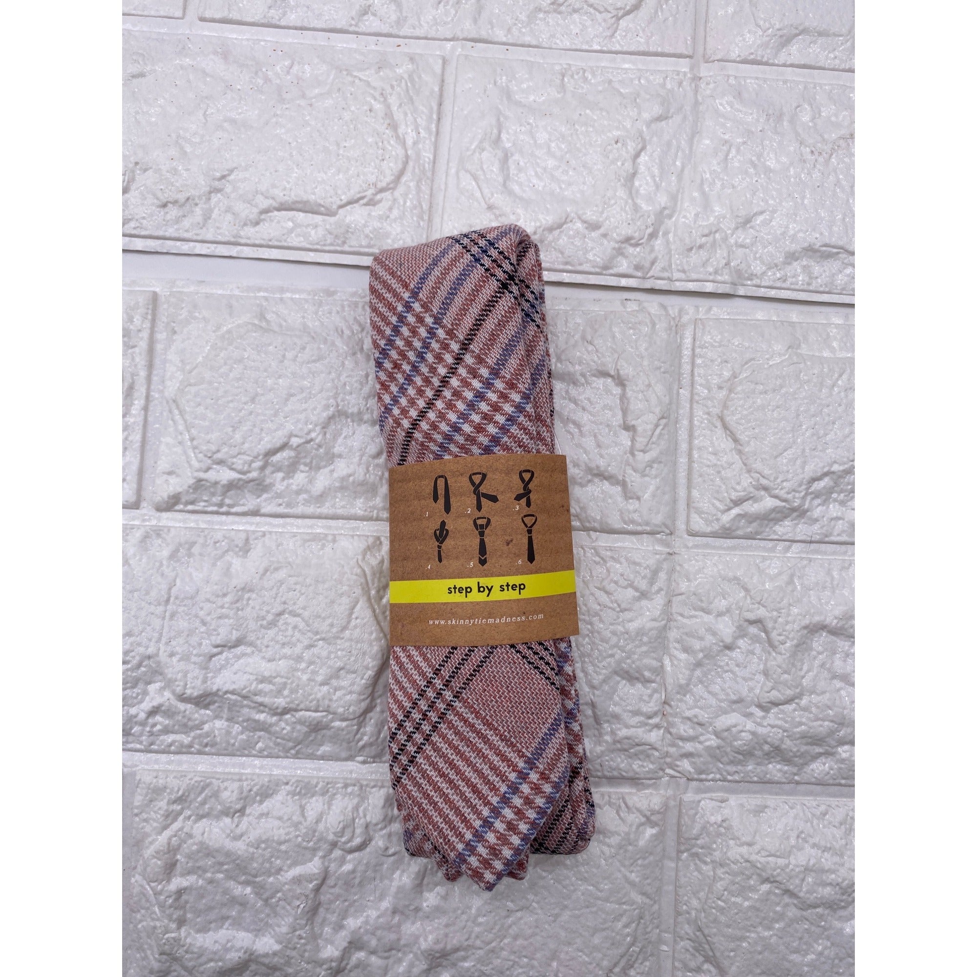 Skinny Tie Madness Mens Plaid Skinny Tie Pink Patch 100% Cotton SKM3225