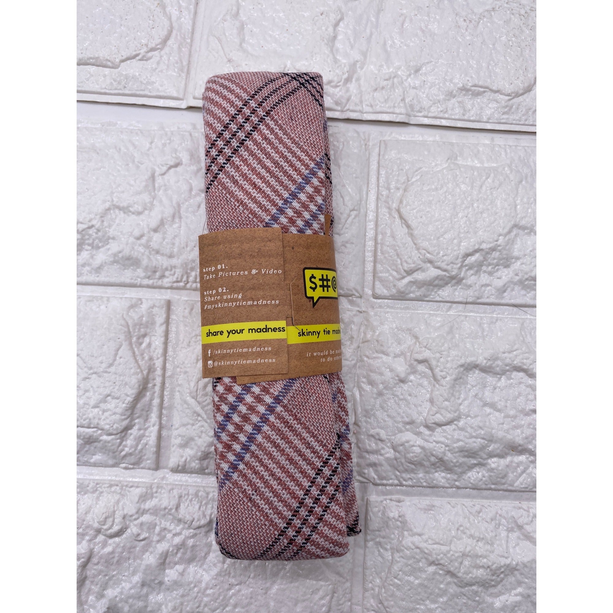 Skinny Tie Madness Mens Plaid Skinny Tie Pink Patch 100% Cotton SKM3225