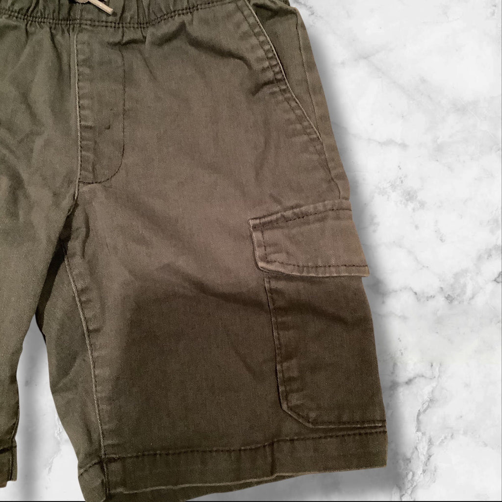 Old Navy Boys Gray Cargo Shorts Size  M 8