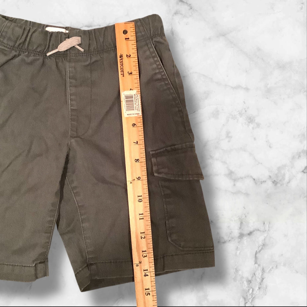 Old Navy Boys Gray Cargo Shorts Size  M 8