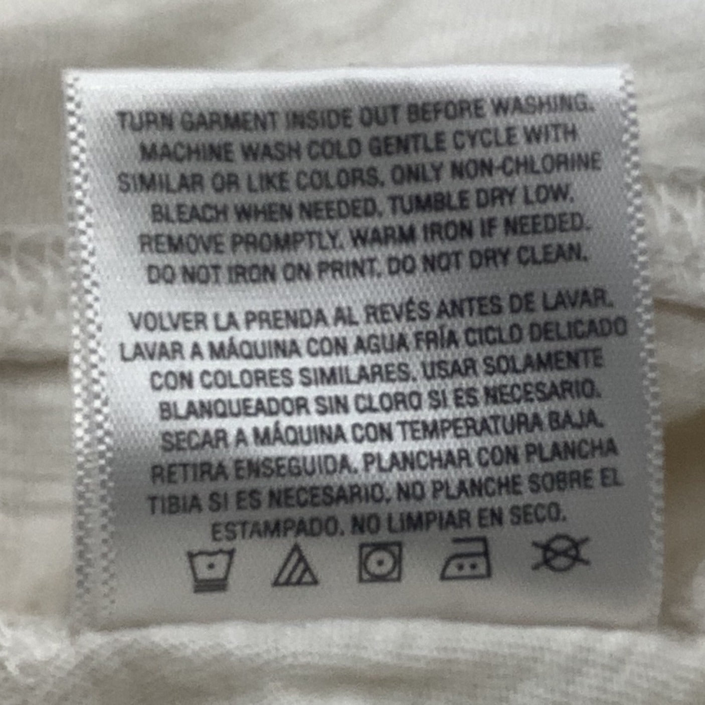 Basic Editions Girls White Shirt With Embellished Flowers Size M 7/8