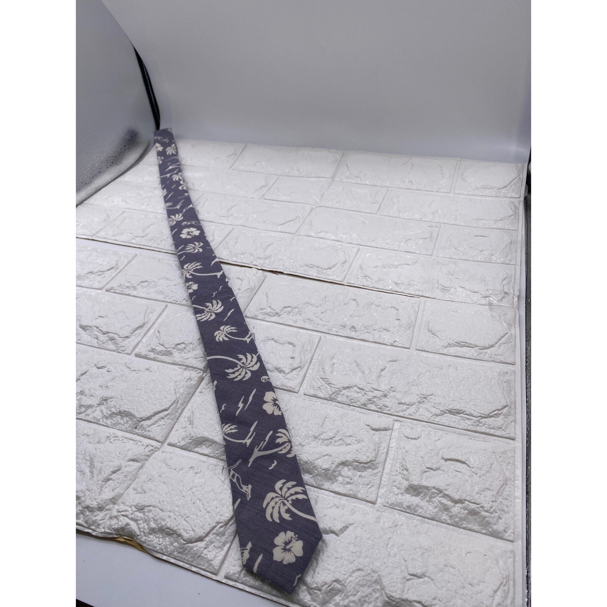 Skinny Tie Madness Mens Floral Skinny Necktie White Grey Cotton 58x2"