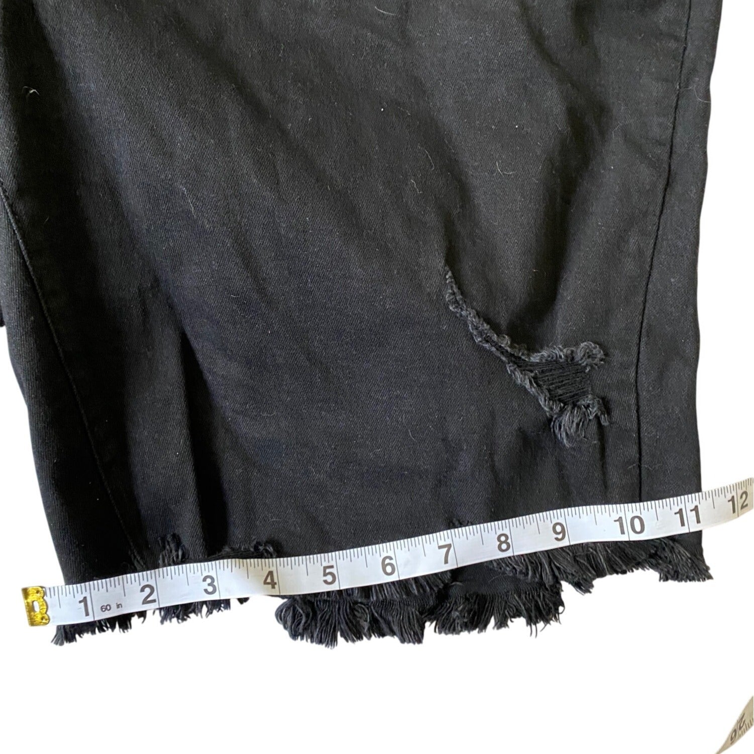 Refuge+ By Charlotte Russe Women’s Black Bermuda Distressed Shorts Size 22 Denim