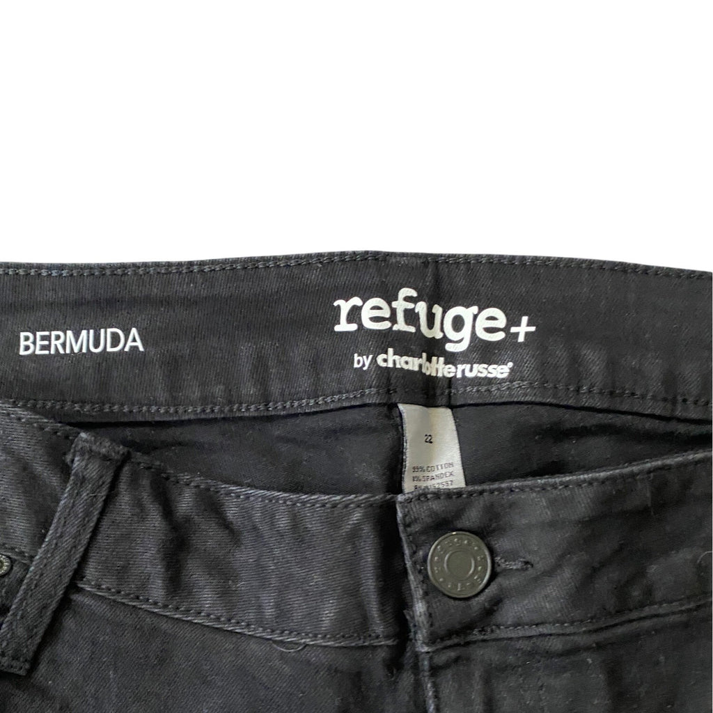 Refuge+ By Charlotte Russe Women’s Black Bermuda Distressed Shorts Size 22 Denim