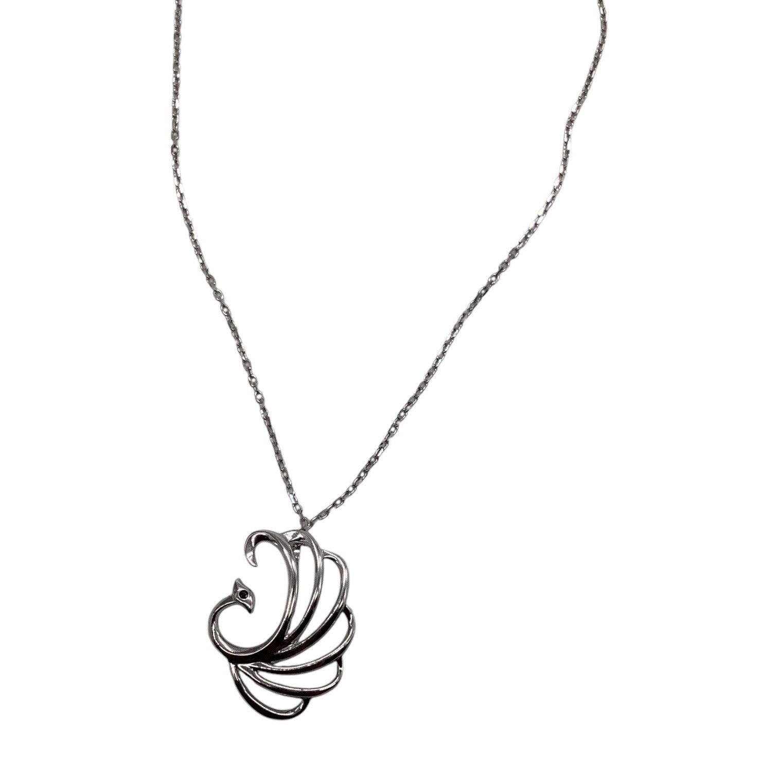 Silver Mountain S925 Sterling Silver 18in  Necklace With Elegant Pendant & Chain