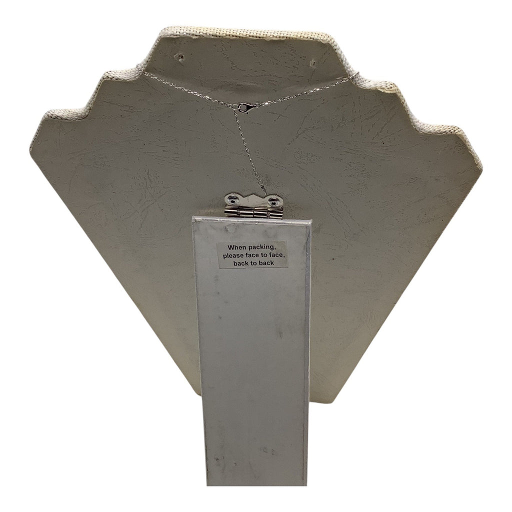 Silver Mountain S925 Sterling Silver 18in  Necklace With Elegant Pendant & Chain