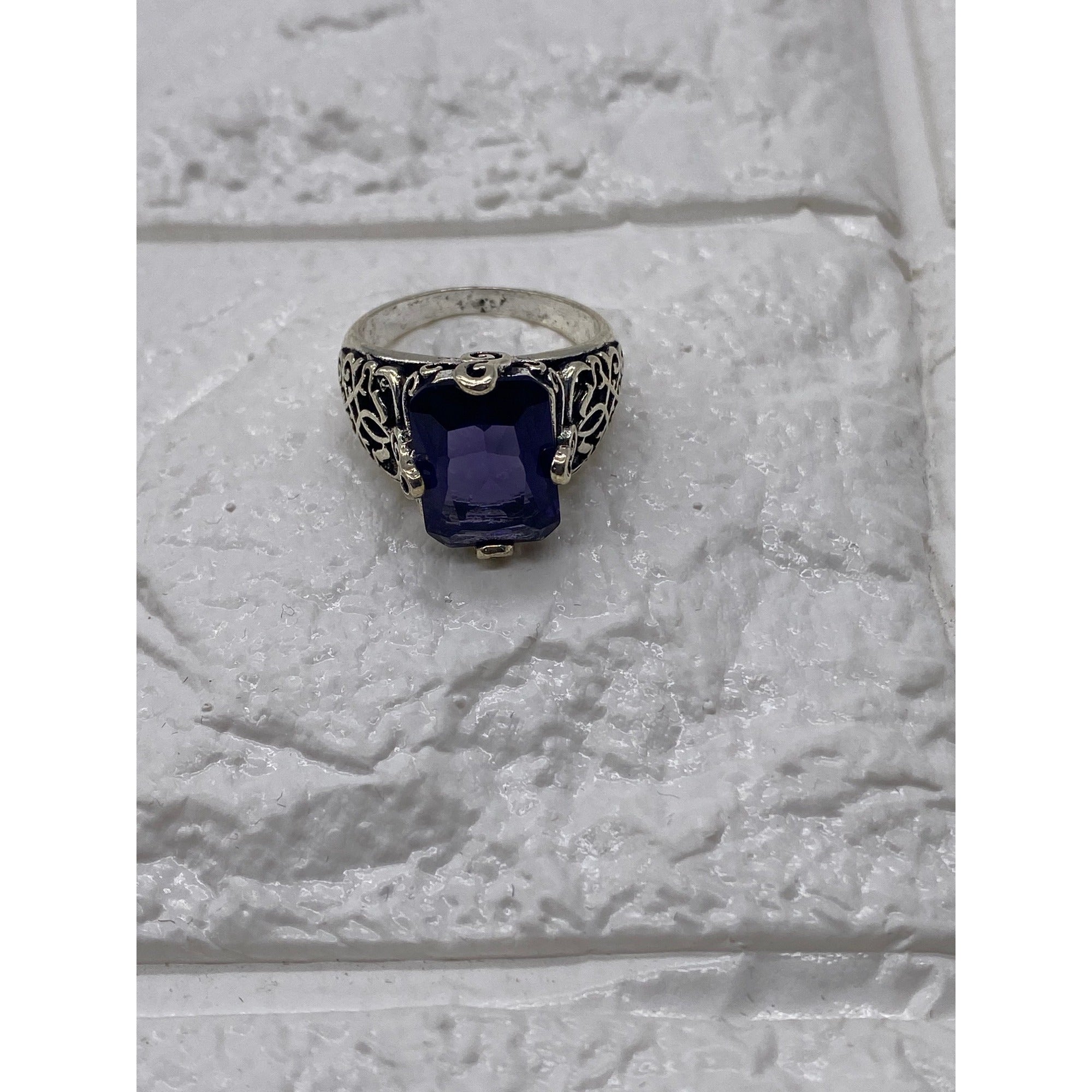 Womens Fashion Ring Purple Gemstone Silver Plated Metal Intricate Design Size 9
