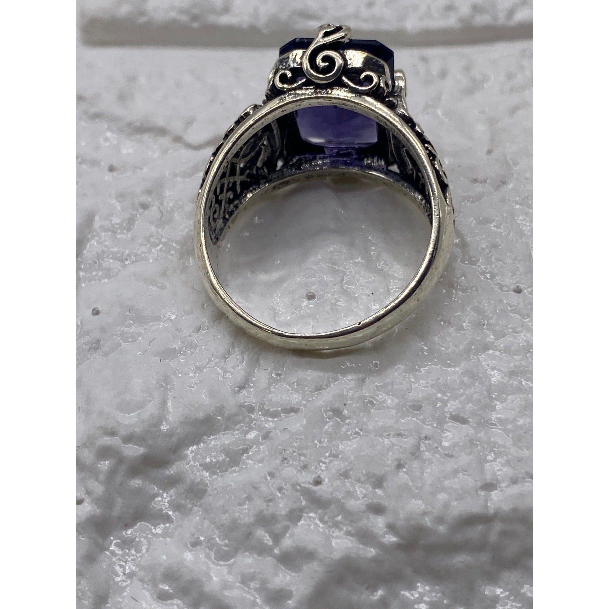 Womens Fashion Ring Purple Gemstone Silver Plated Metal Intricate Design Size 9