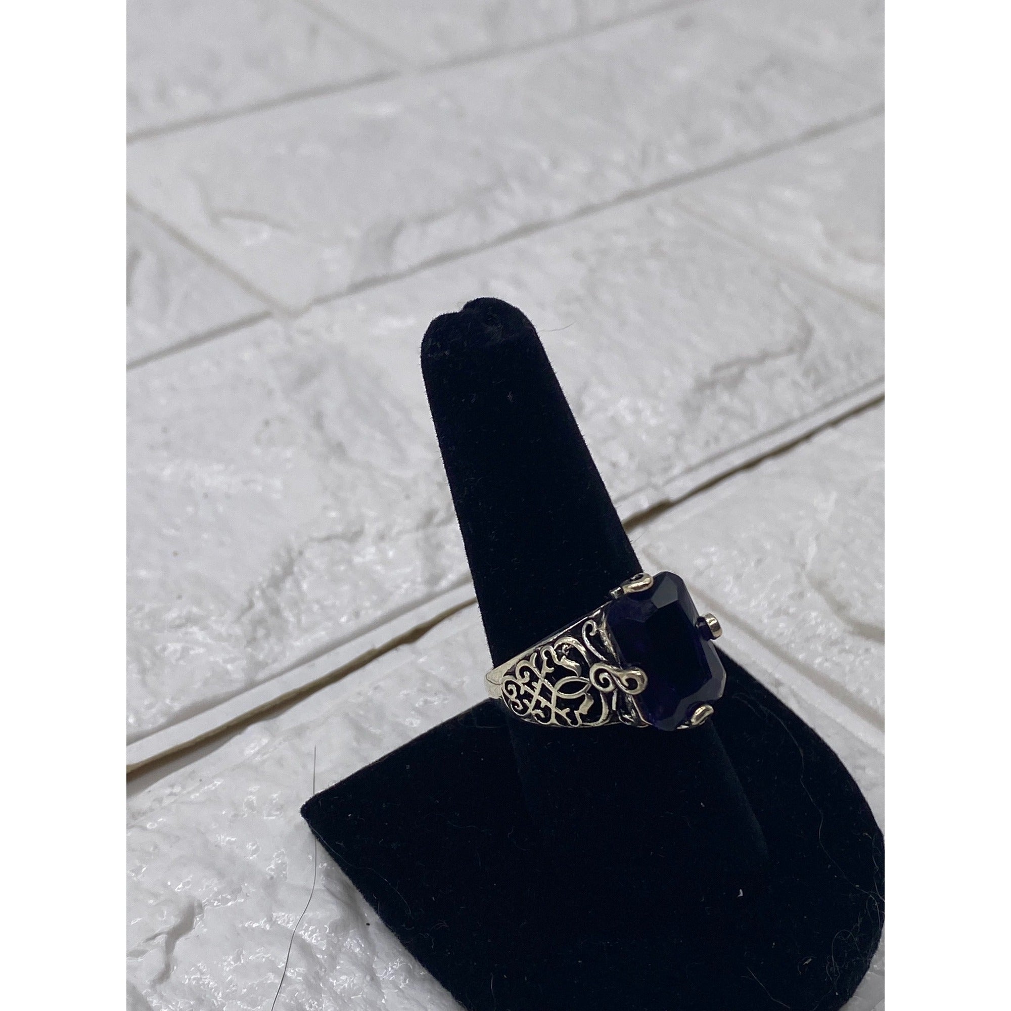 Womens Fashion Ring Purple Gemstone Silver Plated Metal Intricate Design Size 9