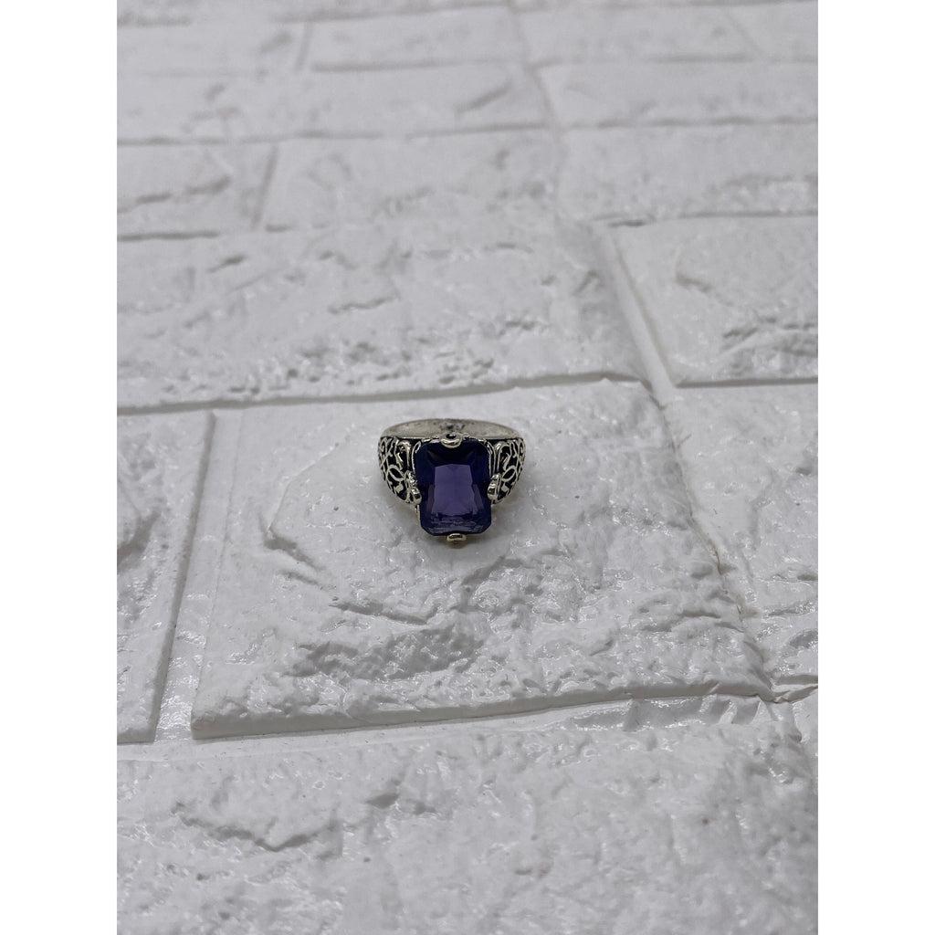 Womens Fashion Ring Purple Gemstone Silver Plated Metal Intricate Design Size 9