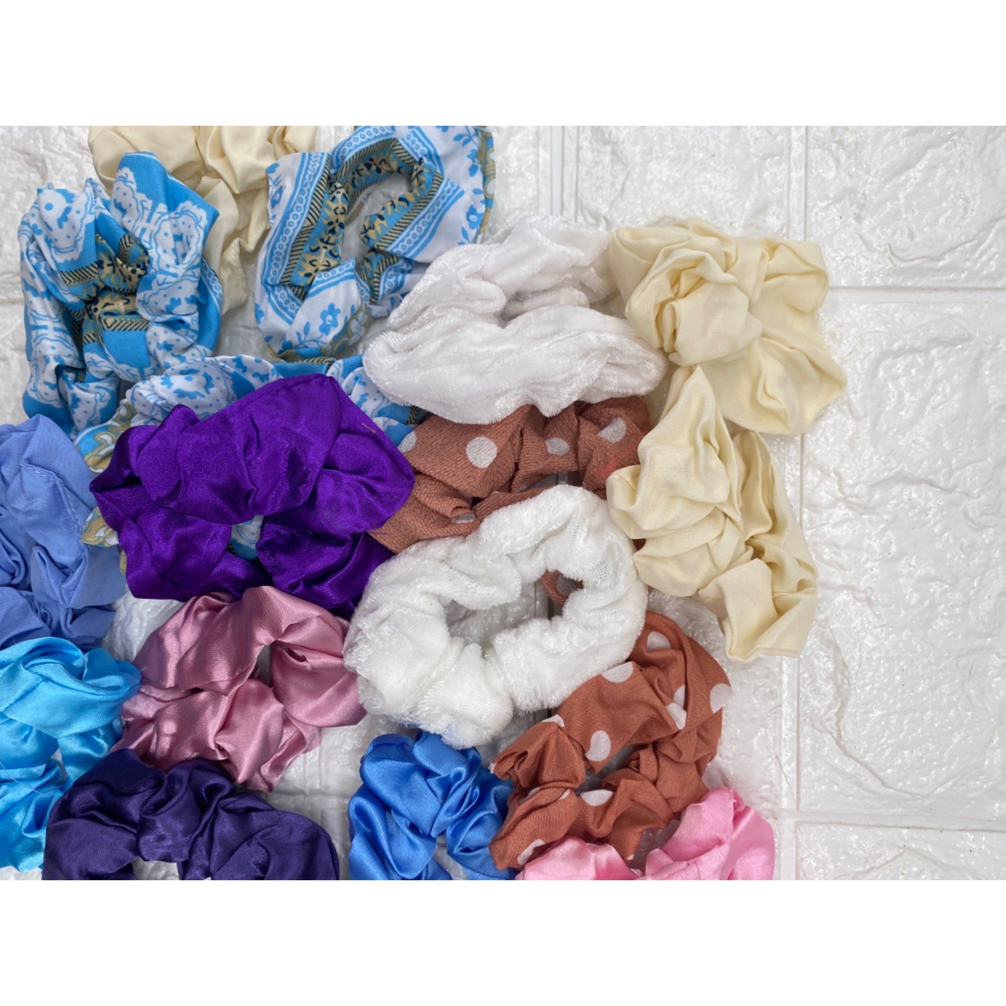 19pcs Assorted Hair Scrunchies Set Silk & Velvet Elastic Ponytail Holders Women