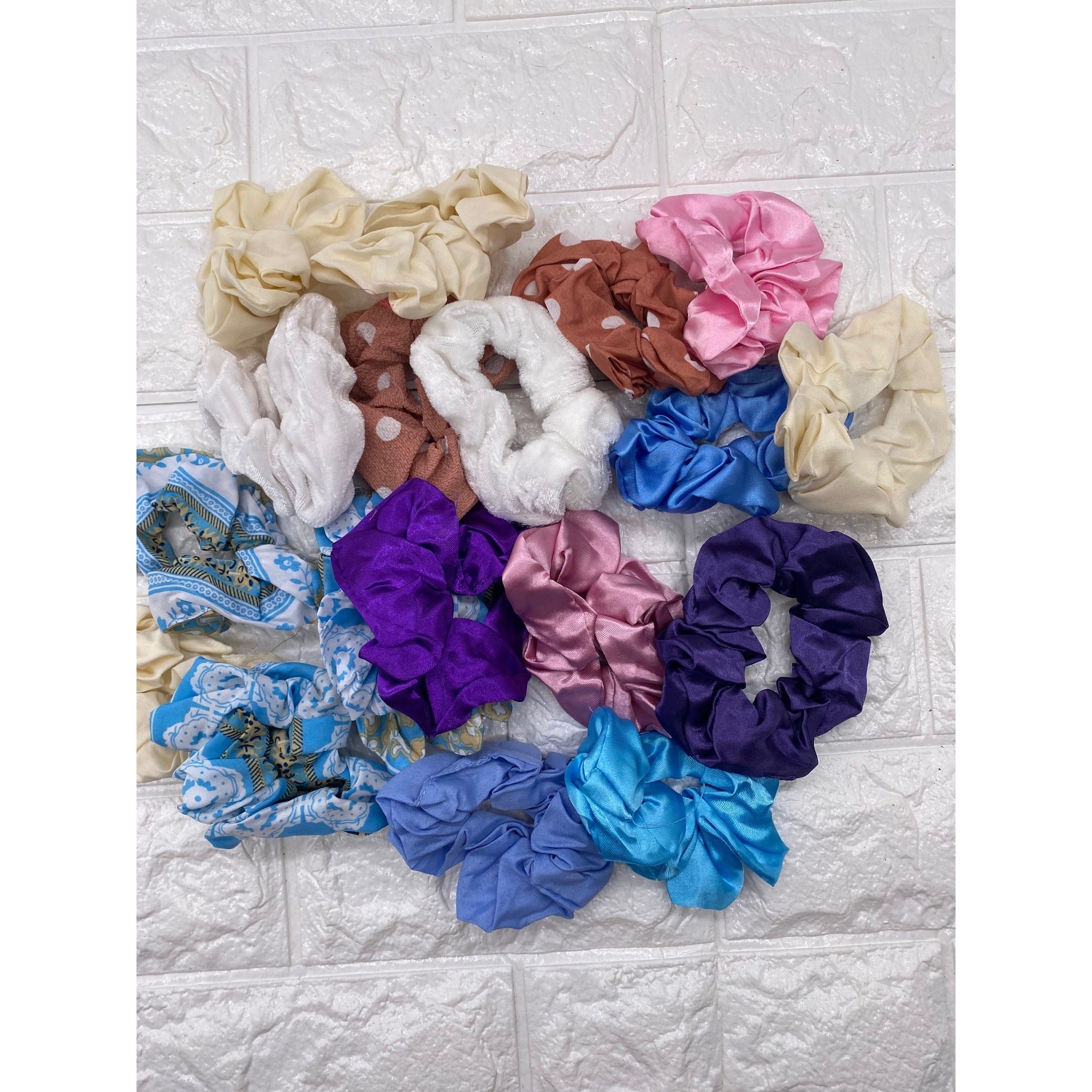 19pcs Assorted Hair Scrunchies Set Silk & Velvet Elastic Ponytail Holders Women