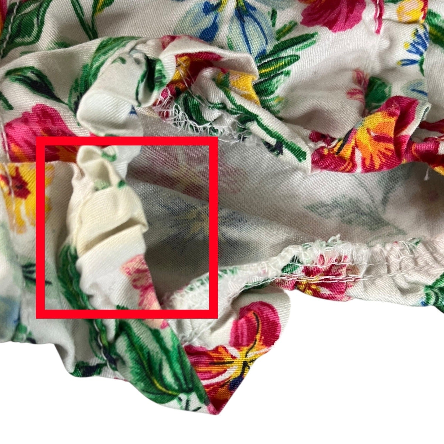 Old Navy Baby Girls Ruffled Shorts Size 0-3M Cotton Khaki & Floral Lot of 2