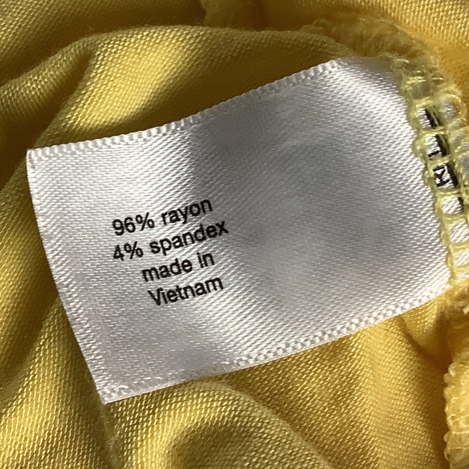 Lane Bryant Womens Plus Size 26/28 Yellow Graphic Tee "Be Happy Be Bright Be You"