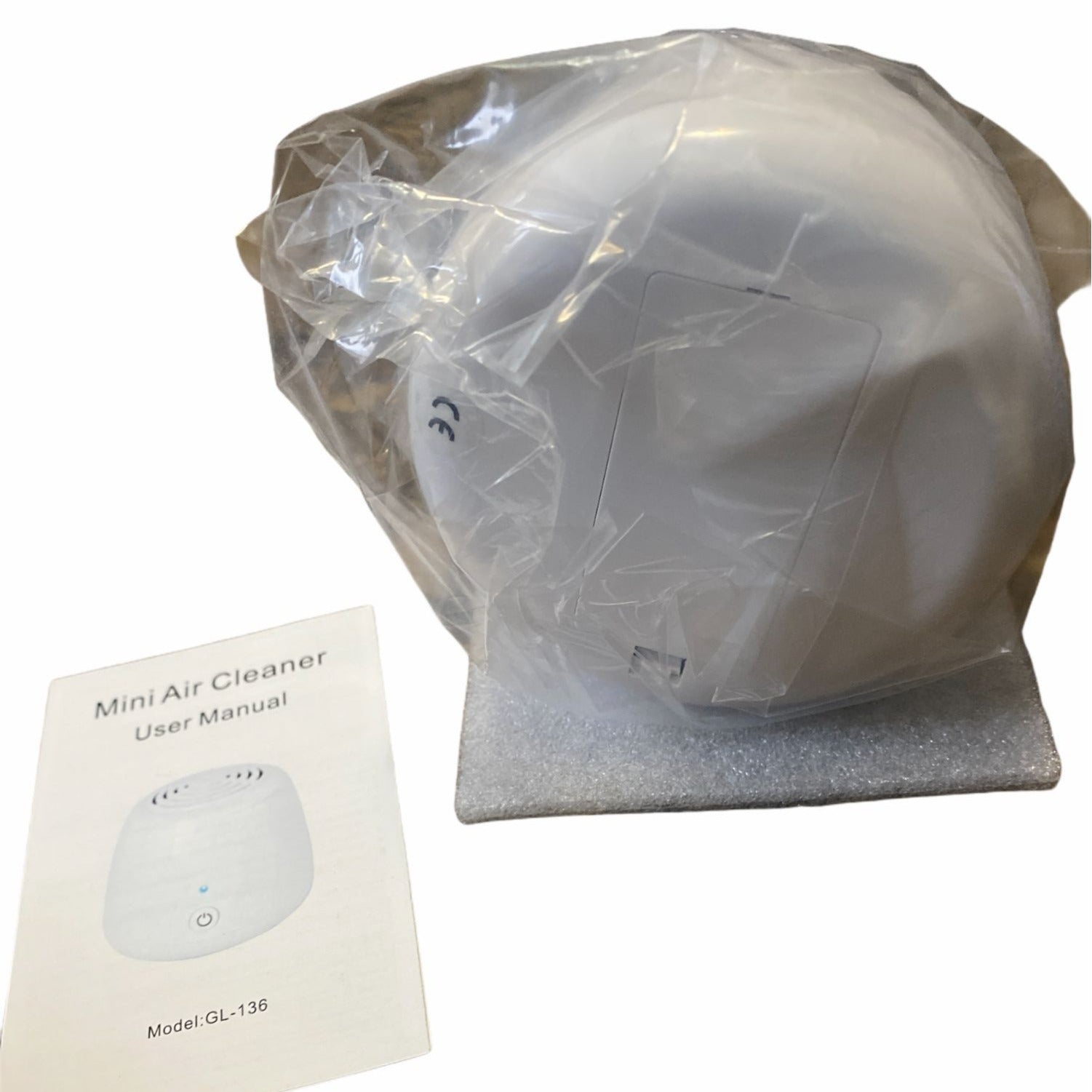 Rechargeable Mini Air Purifier White Compact Design USB Charging Port