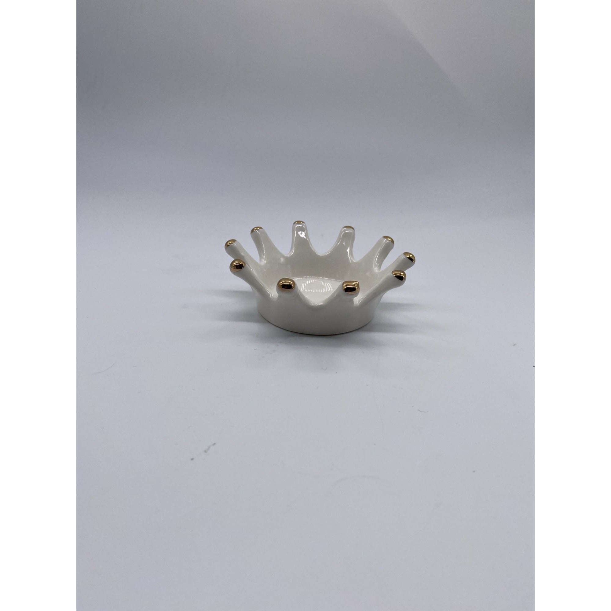 Ceramic CrownShaped Jewelry Dish White & Gold Decorative & Functional Design