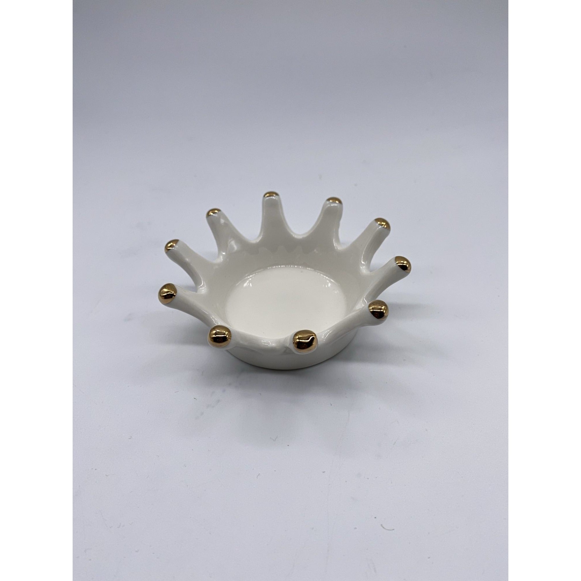 Ceramic CrownShaped Jewelry Dish White & Gold Decorative & Functional Design