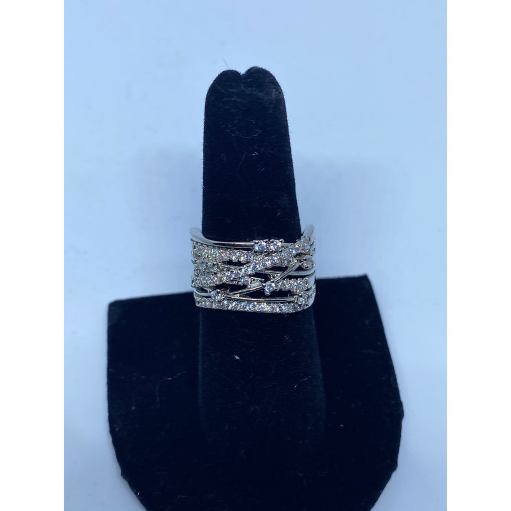 Fashion Women Color Separation Gold Wedding Engagement Floral Ring (White, 7)