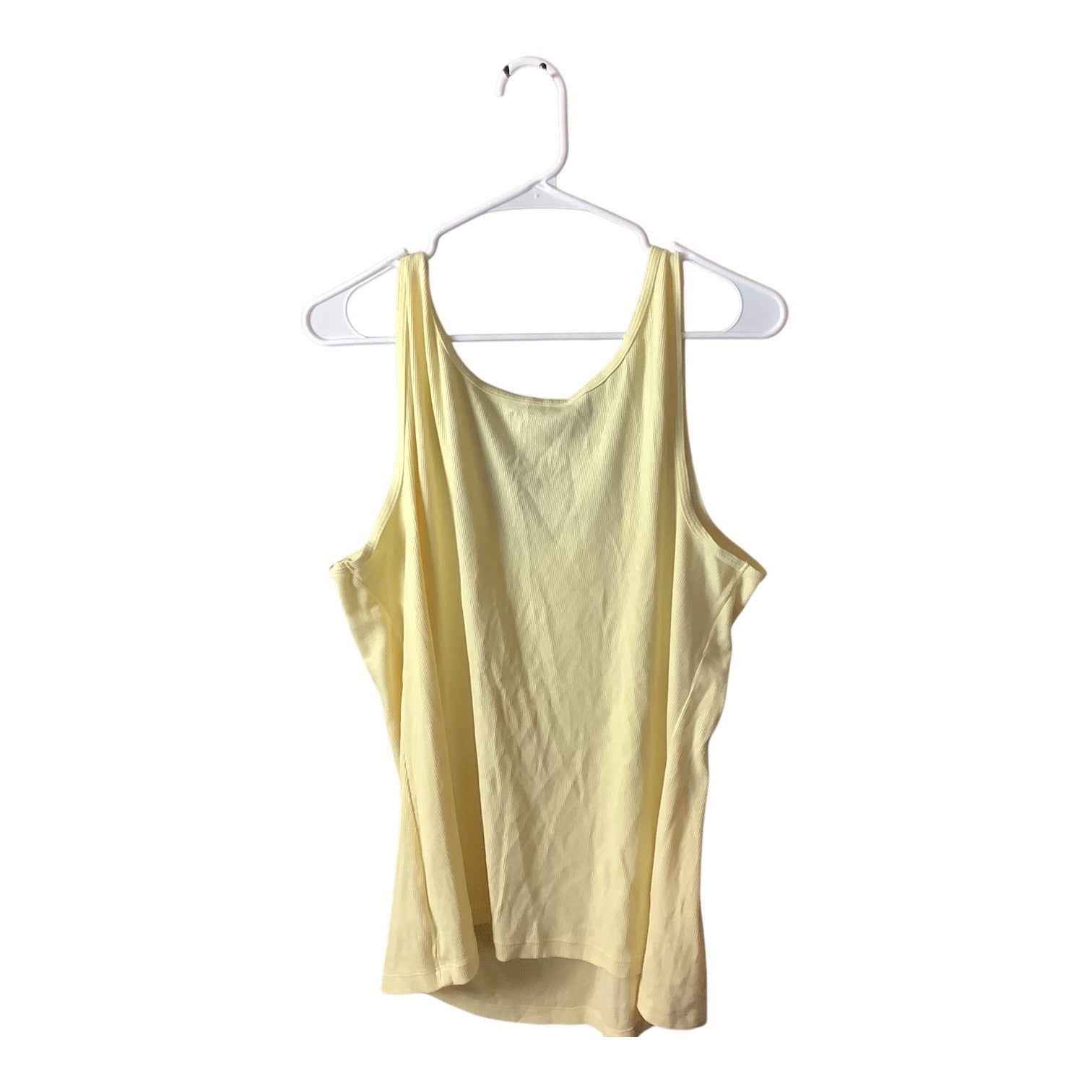4 Pcs Old Navy Womens Size 3X Tank Tops Yellow White Black Neon Green