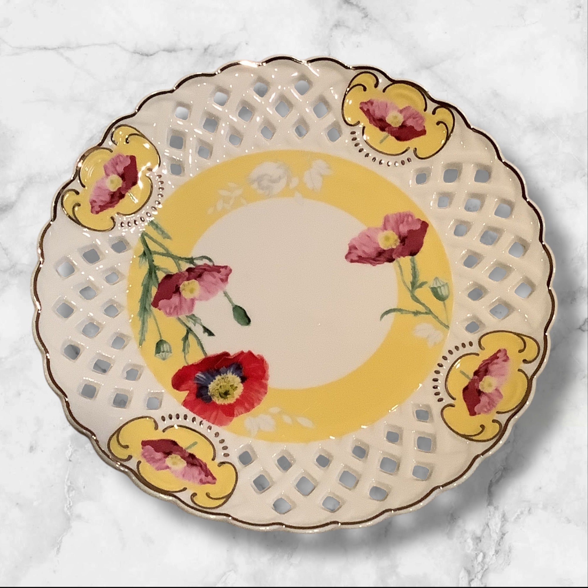 Grace Teaware Poppy Floral Cup & Lattice Saucer Set With Salad Plate 3pc Set