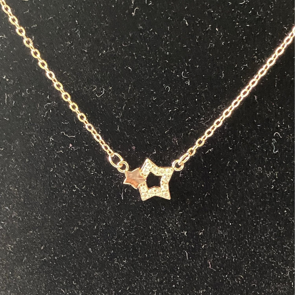Two Star Rose Gold Necklace With Rhinestones Elegant Lightweight Pendant Jewelry