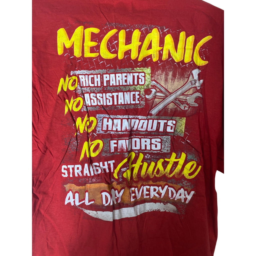Fruit Of The Loom Men's Red "Mechanic" Graphic T-Shirt XL Crew Neck Short Sleeves